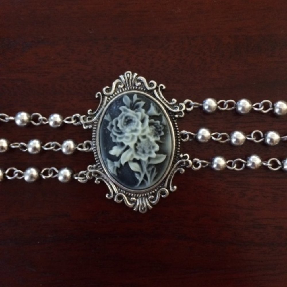 Victorian Choker